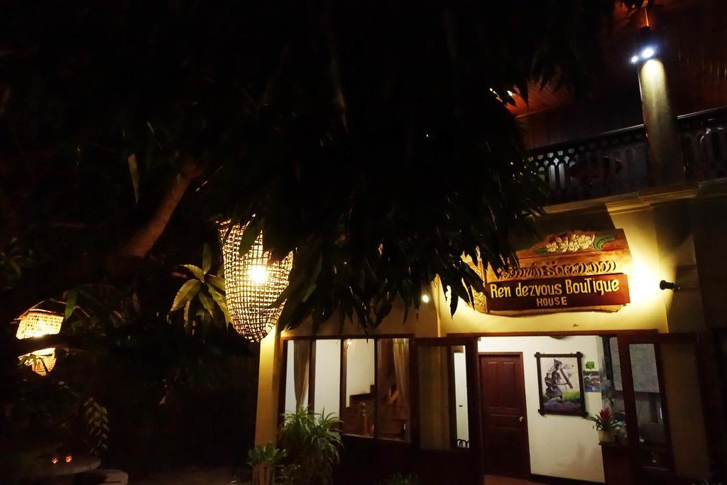 Villa Rattanakon Луанг Прабанг Екстериор снимка